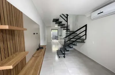 Belíssimo sobrado semi-mobiliado localizado no bairro passo manso em blumenau