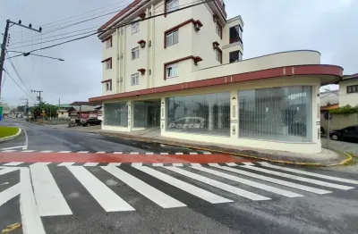 Excelente loja terrea disponível para locação no bairro santa terezinha - gaspar/sc