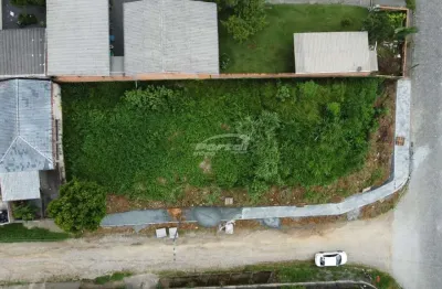 Terreno de esquina com área de 654,07m² em aclive, localizado no bairro itoupavazinha em blumenau!