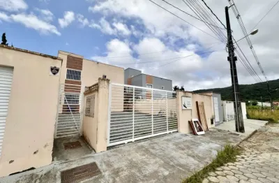 Apartamento com 2 dormitórios no bairro nossa senhora de fátima em penha/sc (cód. 17732)