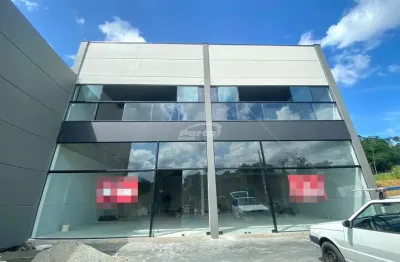 Se você está a procura de um local para instalar o seu negocio, este é o lugar certo! loja comercial, localizada na rua gustavo zimmermann, no bairro itoupava central, o maior bairro de blumenau, com 