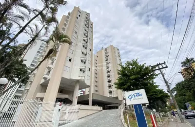 Apartamento duplex mobiliado com ótima localização próximo a furb, no bairro victor konder em blumenau.