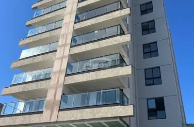 Lindo apartamento com 3 suítes e sacad com churrasqueira, a 350 metros do mar, no bairro itacolomi em balneário piçarrras!