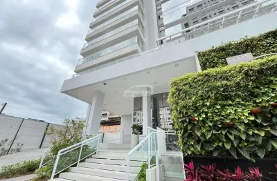 Espetacular apartamento a poucos metros da praia no itacolomi, balneário piçarras!