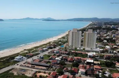 Apartamento venice com 2 dormitórios, sendo 1 suíte no bairro itacolomi em balneário piçarras/sc