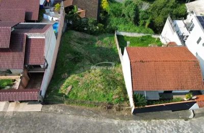 Terreno livre de enchentes, com 397,60m² de área, no bairro da velha em blumenau!
