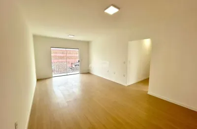 Apartamento à venda, com 3 dormitórios, no bairro garcia em blumenau/sc!