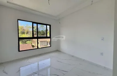 Sobrado triplex com 2 suítes, no bairro escola agrícola em blumenau!