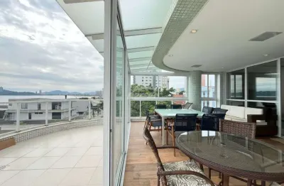 Apartamento mobiliado e decorado apenas 50 metros da praia central do balneário piçarras.