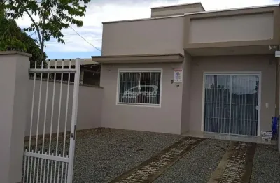 Casa 02 quartos, sendo 01 suíte, mobiliada, itajuba, rua calçada