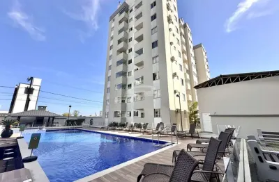 Apartamento mobiliado com 2 dormitórios no bairro itacolomi em balneário piçarras/sc (cód. 21082)
