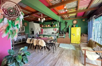 Casa no centro de blumenau, a 2 minutos do shopping neumarkt!