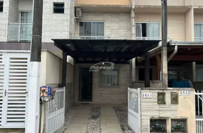 Casa com 2 quartos à venda na Rua Mário Neto, 456, Itacolomi, Balneário Piçarras