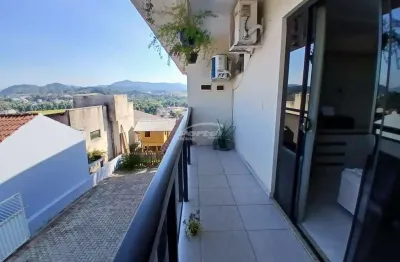 Casa 2 dormitórios disponível para locação no bairro itoupava norte, blumenau sc.