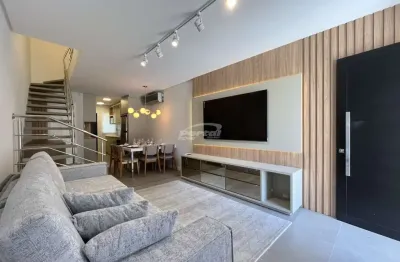 Excelente Sobrado MOBILIADO, no Bairro Agua Verde em Blumenau!