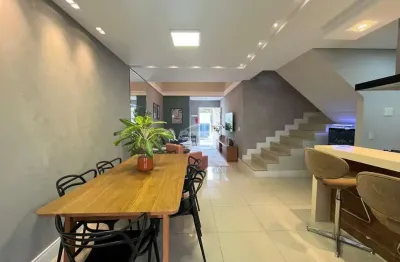 Excelente sobrado com piscina pronto para morar no bairro velha em blumenau!