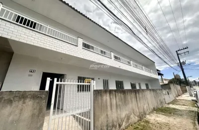 Apartamento disponível para locação no bairro centro, em balneário piçarras/sc. (cód. 20173)