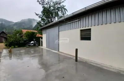 Galpão disponível para locação no bairro fidélis blumenau