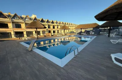 Linda casa frente mar em condomínio fechado no itajuba em barra velha