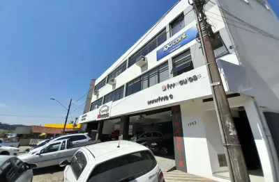Apartamento disponível para locação no bairro salto do norte, em blumenau/sc.