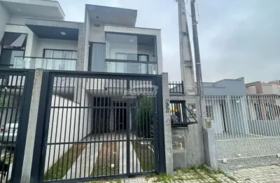 Lindo sobrado com 2 suítes no itacolomi balneário piçarras