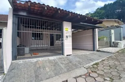 Casa mobiliada disponível para locação no bairro escola agrícola – blumenau/sc
