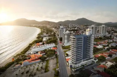 Royal bay com 2 ou 3 suítes e área de lazer completa com vista mar, no itacolomi em baln. piçarras! (cód. 21083)