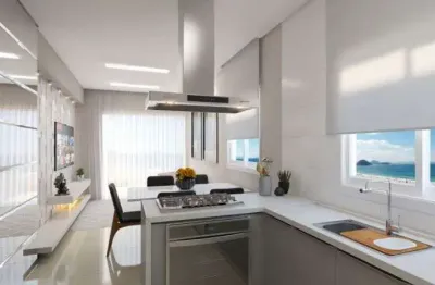 Apartamento no centro de navegantes, com 3 dormitórios, suíte apenas a 150 metros do mar.