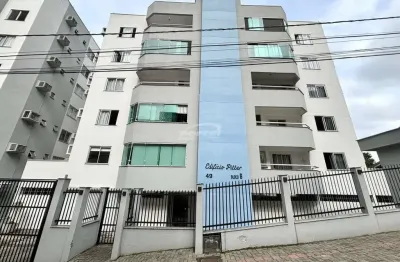 Com área privativa de 129,18m², 03 dormitórios, sendo 01 suíte, sala de estar, sacada com churrasqueira (fechada com reiki), ampla cozinha e sala de jantar conjugadas, banheiro social, área de serviço