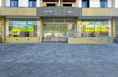 Loja terrea com 300m² localizada no bairro garcia! imovel com fachada ampla, deposito, 02 banheiros, vagas de estacionamento e excelente localização!
