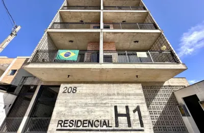 Apartamento a venda, mobiliado equipado e decorado, no centro balneário piçarras!
