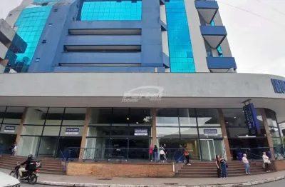 Sala comercial para alugar na Rua Sete de Setembro, 1278, Centro, Blumenau