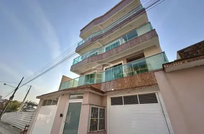 Apartamento disponível para locação no bairro Itacolomi, em Balneário Piçarras. (Cód. 19382)