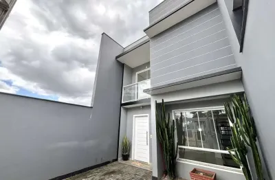 Excelente sobrado para venda localizado no bairro salto do norte!