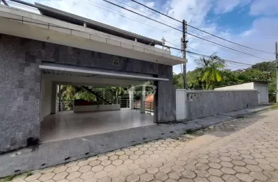 Casa semi mobiliada 5 dormitórios no bairro vila nova, blumenau/sc.