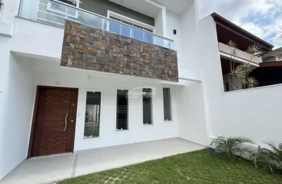 Sobrado com 3 quartos sendo 1 suíte, 2 vagas de garagem - 119,23 m² bairro escola agrícola em blumenau!