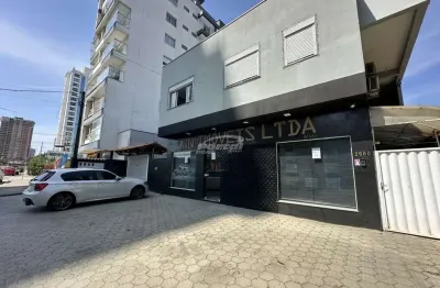 Loja térrea comercial disponível para locação no bairro itacolomi, em balneário piçarras/sc. (cód. 22512)