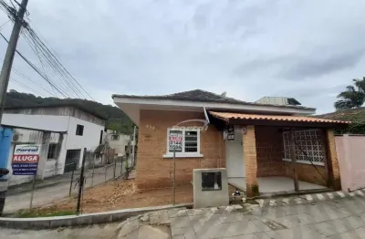 Casa 2 quartos disponível para locação no bairro ribeirão fresco blumenau