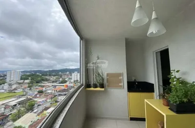 Apartamento pronto para morar, semimobiliado com 3 dormitórios sendo 1 suíte e sacada com churrasqueira, no bairro água verde em blumenau!