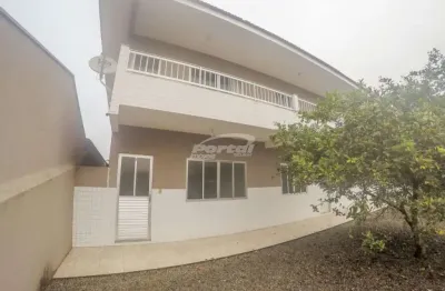 Apartamento no centro de bal. piçarras com 2 quartos. (cód. 8031);