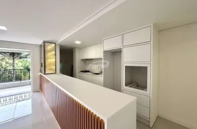 Excelente apartamento com aprox 93m², com 02 dormitórios, sendo 02 suítes, sala de estar com ampla sacada com churrasqueira com vista livre para uma linda area verde, cozinha finamente mobliada, sala 