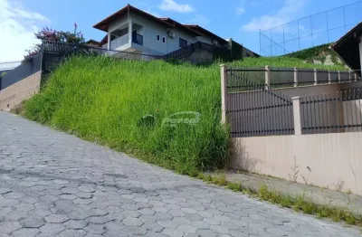 Terreno disponível para venda no bairro Velha, em Blumenau/SC