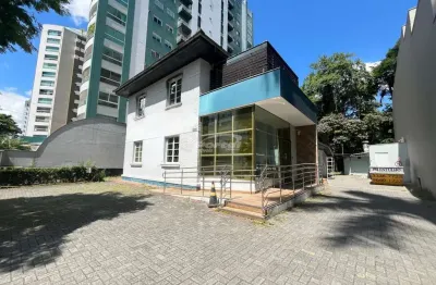Casa comercial disponível para locação no Bairro Jardim Blumenau