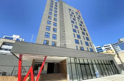 Apartamento estilo loft disponível para locação no bairro Garcia, em Blumenau/SC.