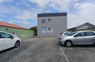 Casa disponível para locação no bairro Nossa Senhora Paz, em Balneário Piçarras. (Cód. 23031)