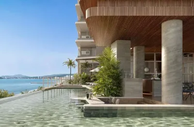 Bal Harbour - 3 a 5 suítes a menos de 100 metros do mar no centro de Balneário Piçarras/SC (Cód. 23139)