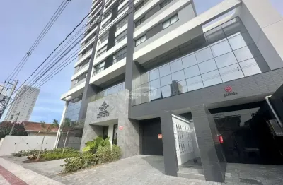 Apartamento com vista mar disponível para locação no Centro de Balneário Piçarras. (Cód. 23151)