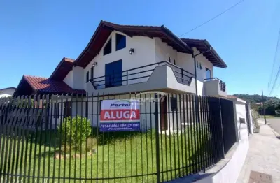 Casa disponível para locação no bairro Escola Agrícola – Blumeau/SC
