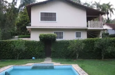 Casa á venda em cotia/sp na roselândia com 200m², 3 dormts - 1 sts