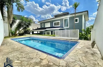 Condomínio golf village - casa alto padrão condomínio golf village - 4 suítes, piscina!